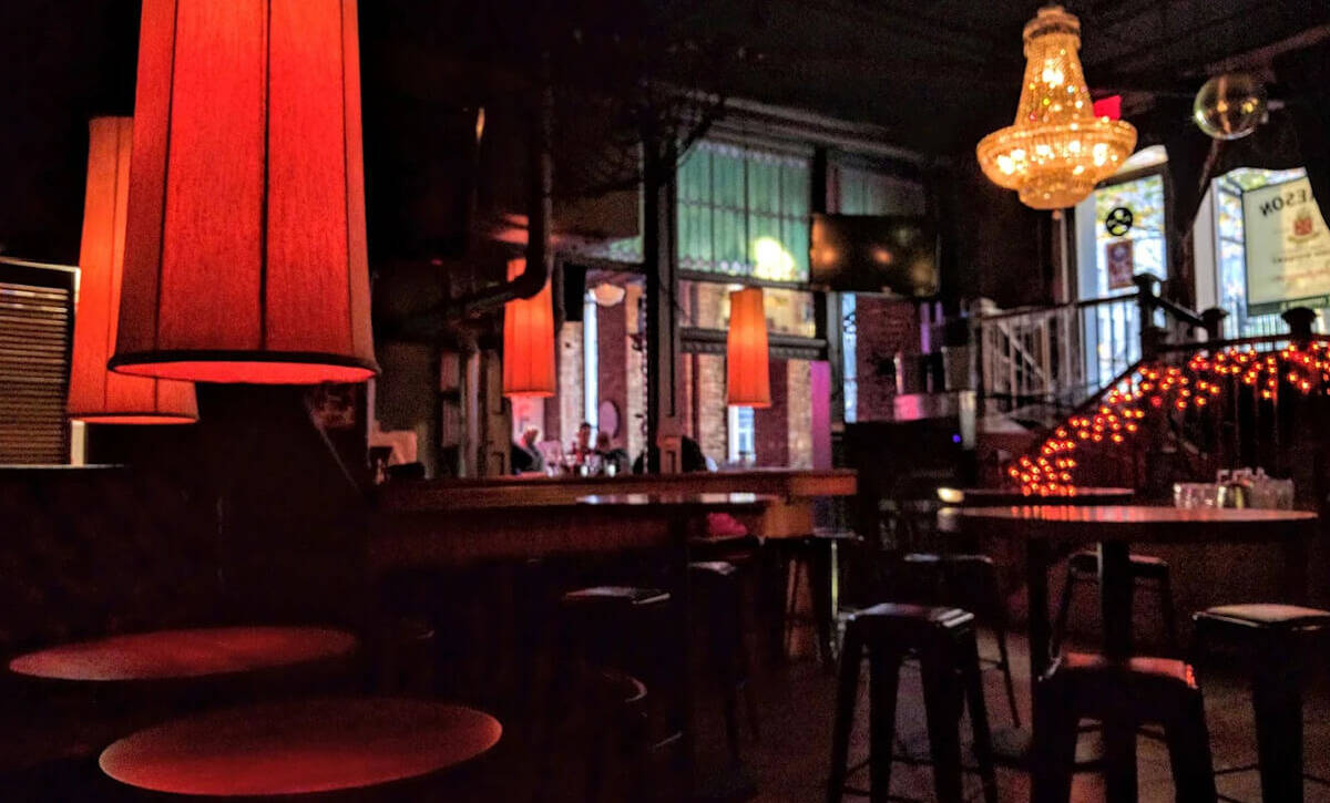 10 Red Flags to Watch Out For When Booking a Private Party Bar