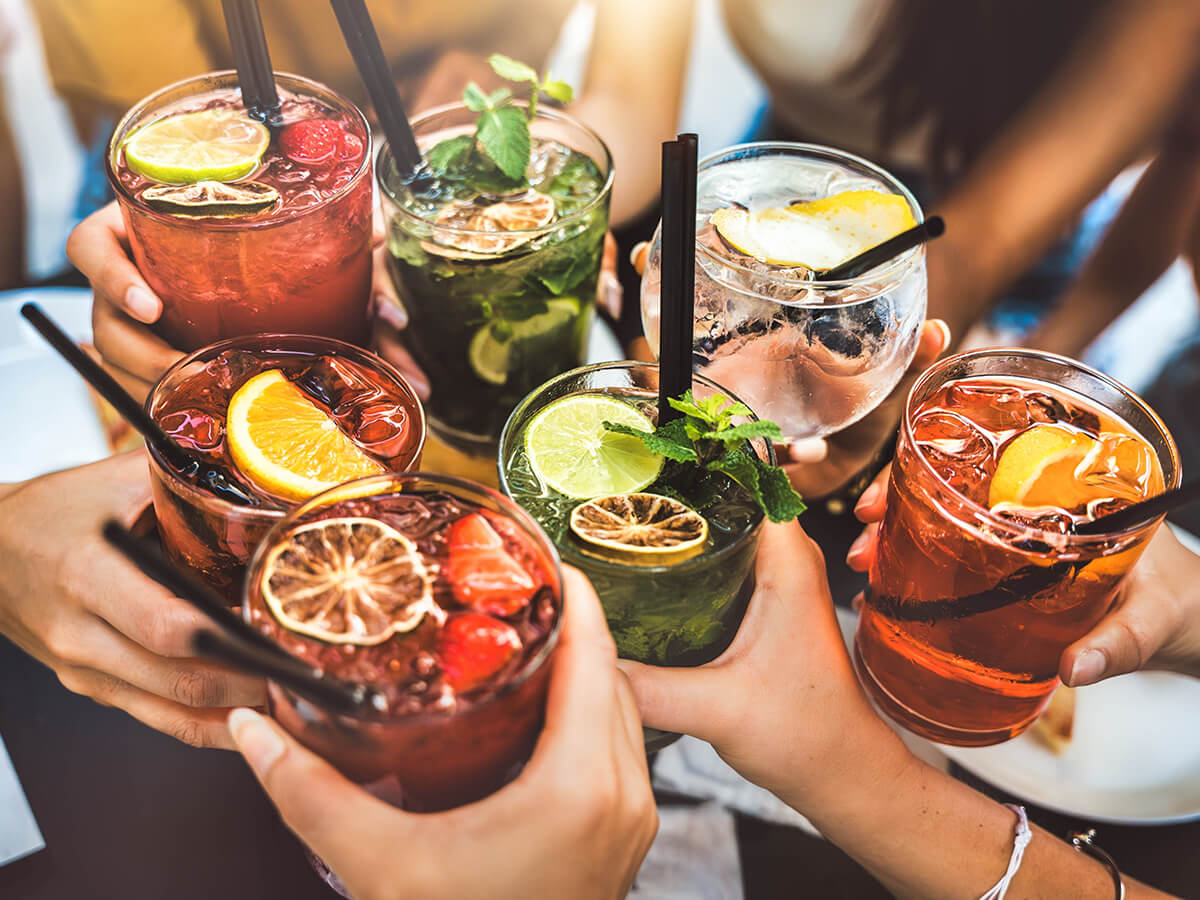 The Top 10 Must-Have Cocktails for a Private Party Bar