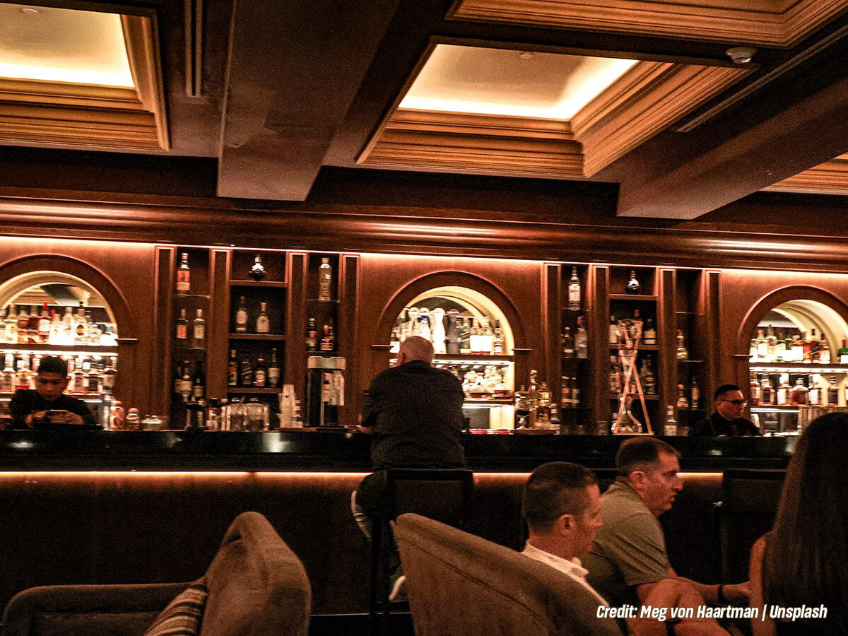 What-Made-the-Bee's-Knees-a-Speakeasy-Staple